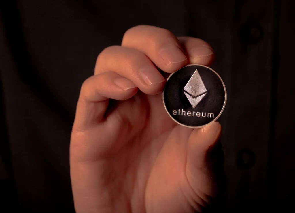 Ethereum Sob Risco de Queda Abaixo de US$ 3.000, Dizem Analistas